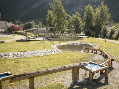 Costruzione di una zona ricreativa locale