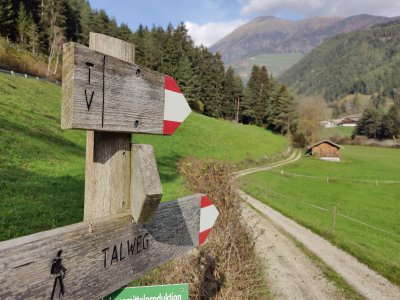 Rivalutazione del sentiero della Valle Vandoies di Sotto - Vallarga, 1° lotto